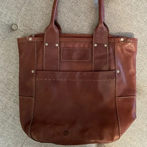 Abercrombie hotsell leather satchel